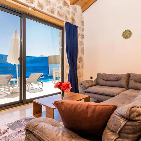 Bezirgan Village 2 Bedroom Vilă *